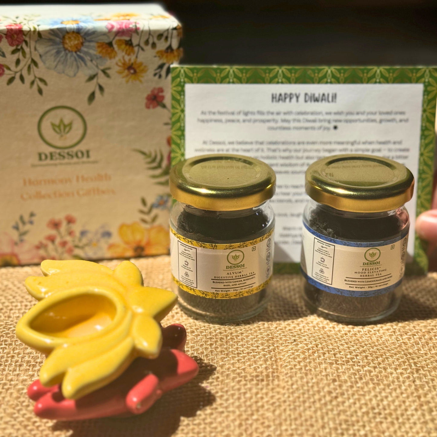Radiance Festive Giftbox | Set of 2 tea blends and 2 ceramic diyas
